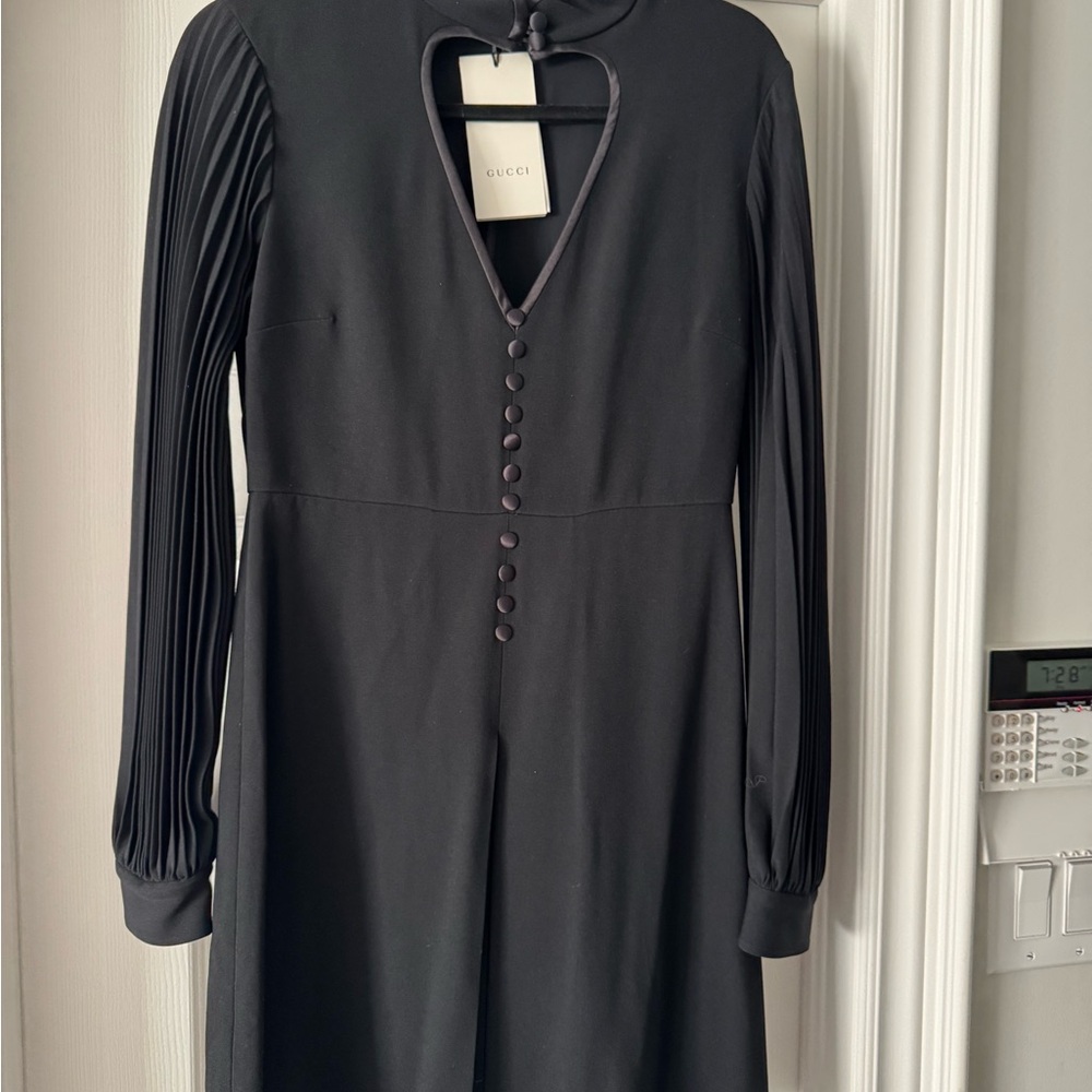 Gucci Elegant Black Long Sleeve Dress